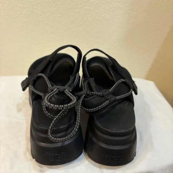 UGG Cady Black Platform Sandals - Picture 6 of 6